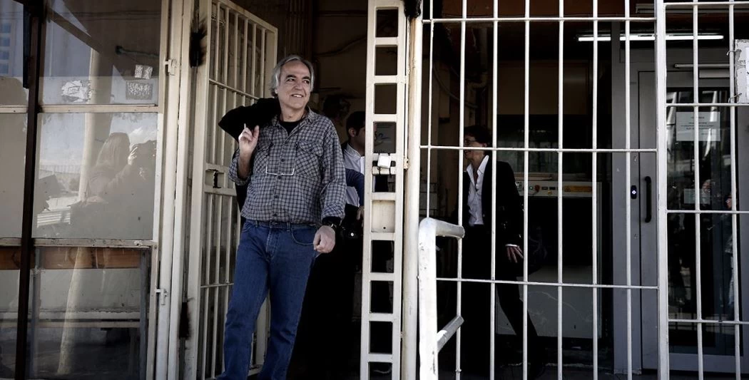 ΕΚΤΑΚΤΟ: Νέο «όχι» της Εισαγγελίας Βόλου για άδεια σε Κουφοντίνα